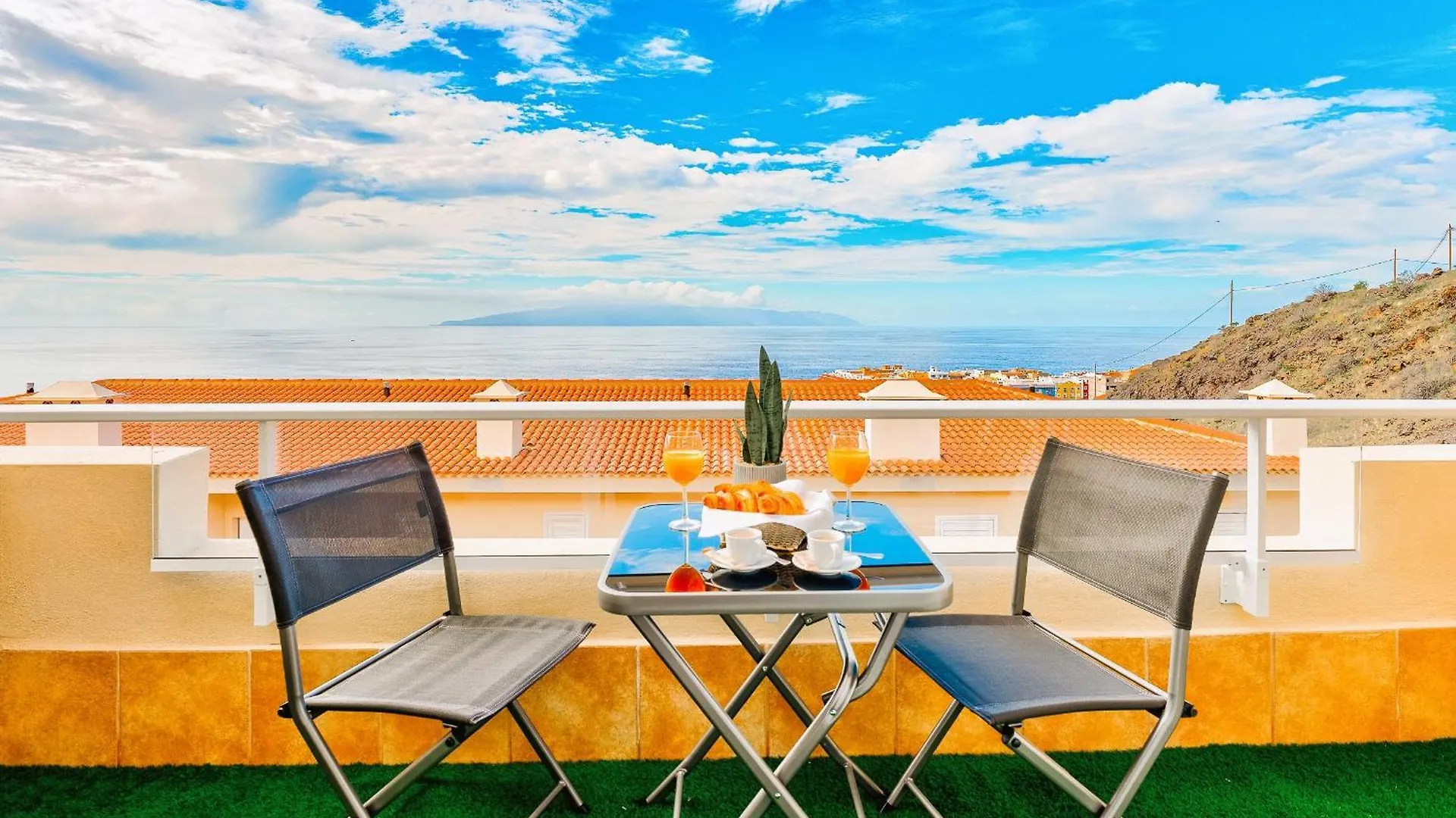 Luxury Holiday House Tenerife Puerto de Santiago  Spain